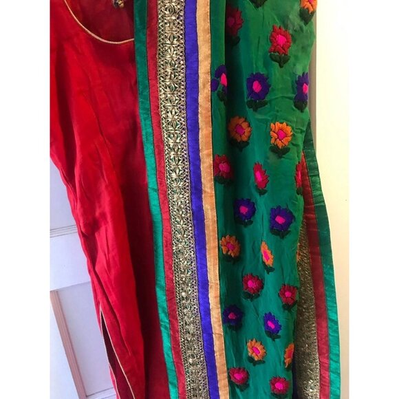 Handmade Silk Punjabi Suit Traditional Indian Outfit - Picture 6 of 8